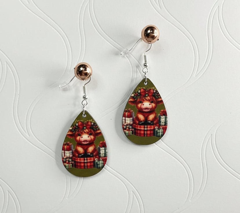 Christmas cow teardrop earrings - Panda Williow Studio