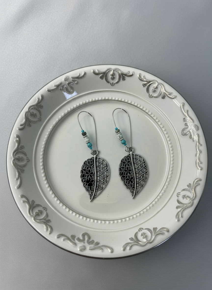 Sliver Lattice Leaf Earrings