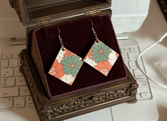Handcrafted retro floral earrings - Panda WillIow Studio